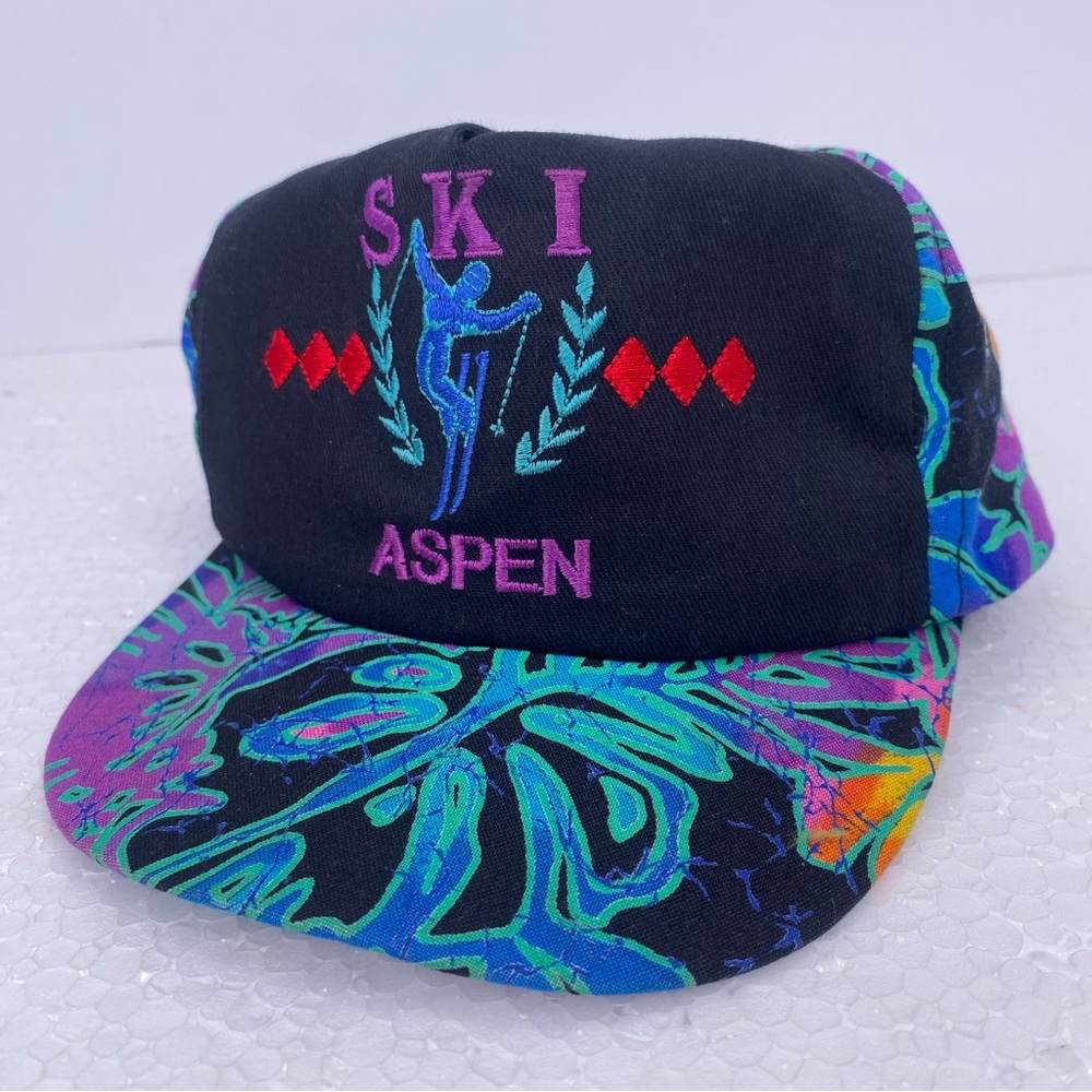 SKI ASPEN RARE Vintage Strap Back Hat Multicolor Island Floral Made In USA 90's